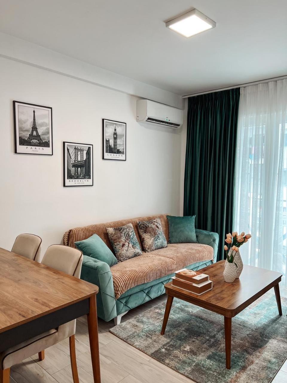 Lovely Apartment Тирана Экстерьер фото